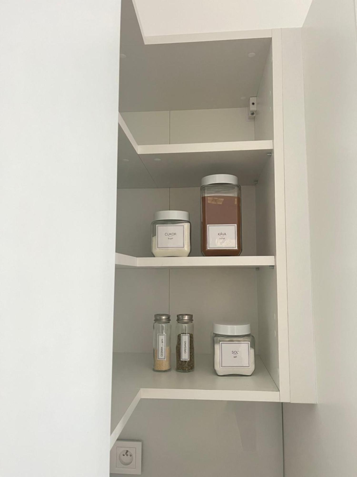 Elegant Escape Apartment III - Free Parking, Easy Access To City Center Bratislava Exterior photo